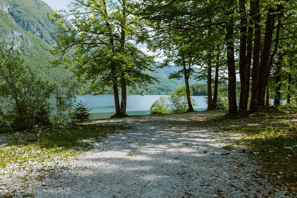 Procházka kolem jezera Bohinj