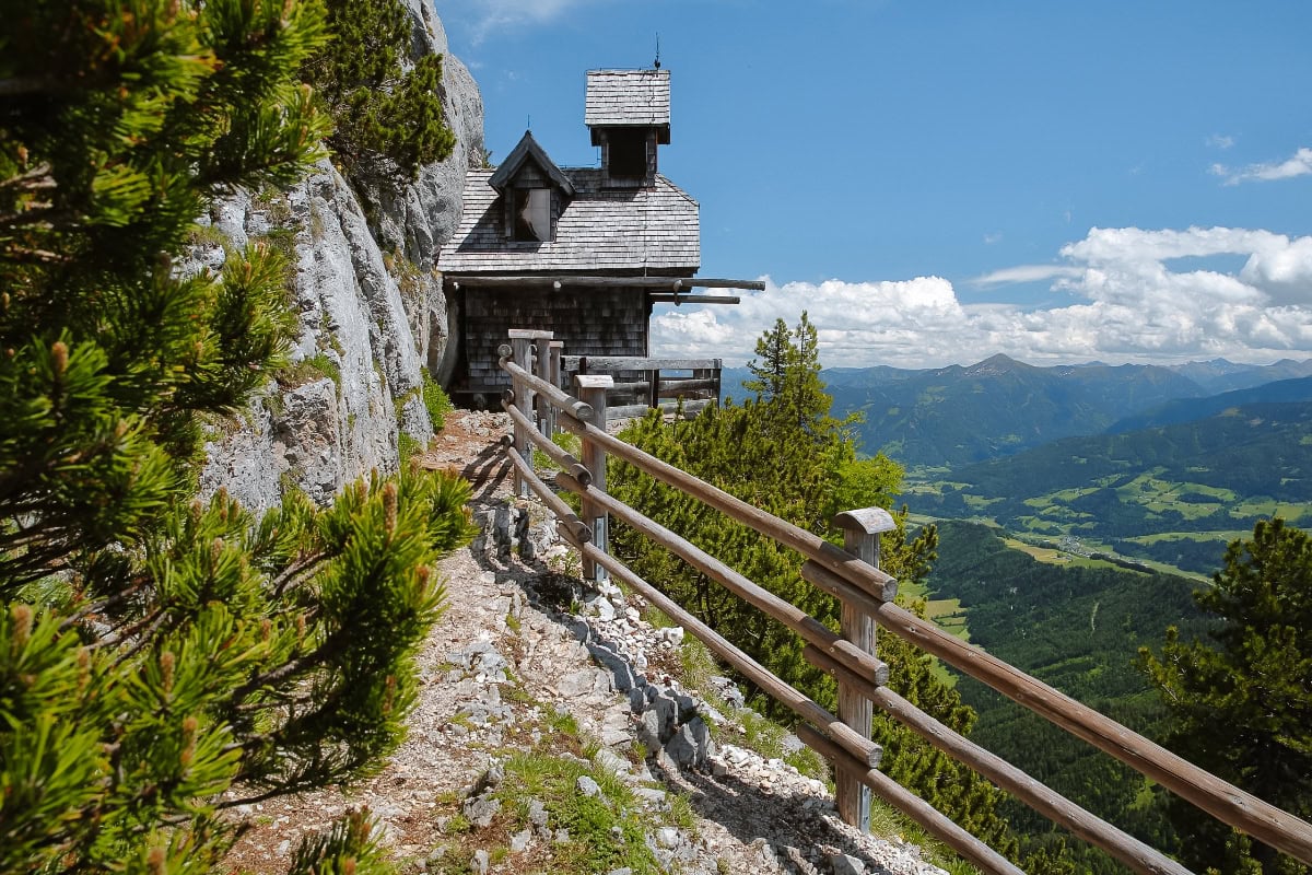 Stoderzinken a kaplička Friedenskircherl