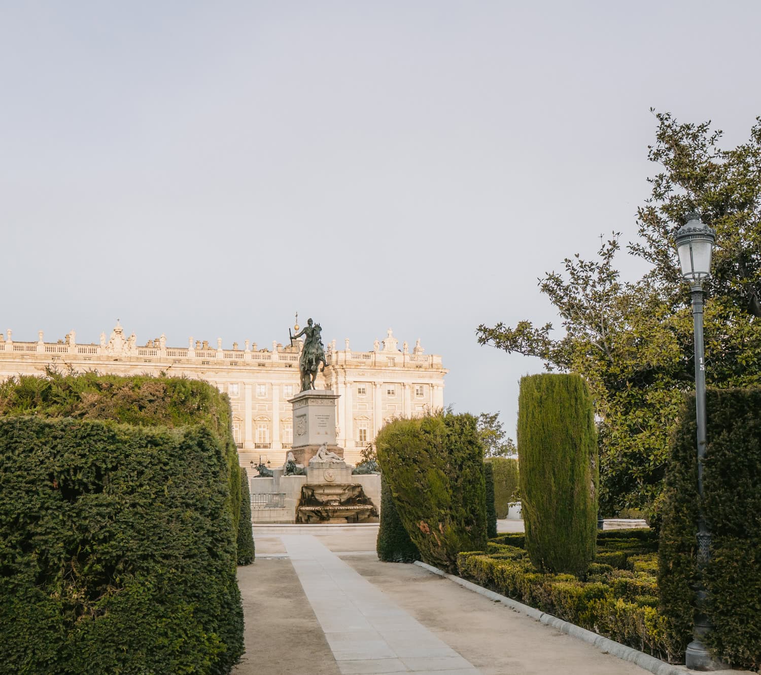 Královský palác v Madridu