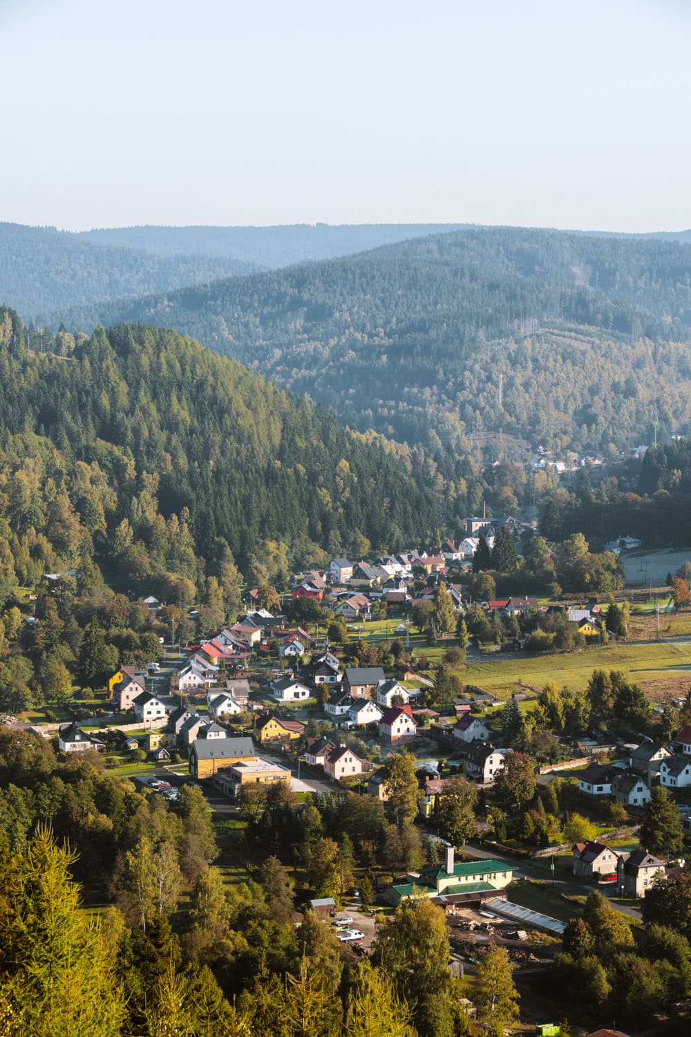 Hřebenová trasa mezi Bublavou a Kraslicemi