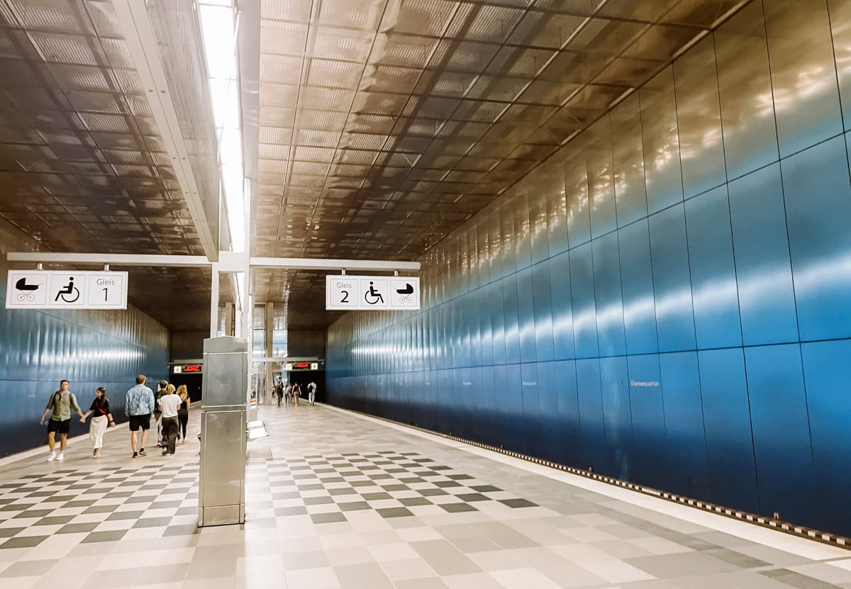 Stanice metra v Hamburku