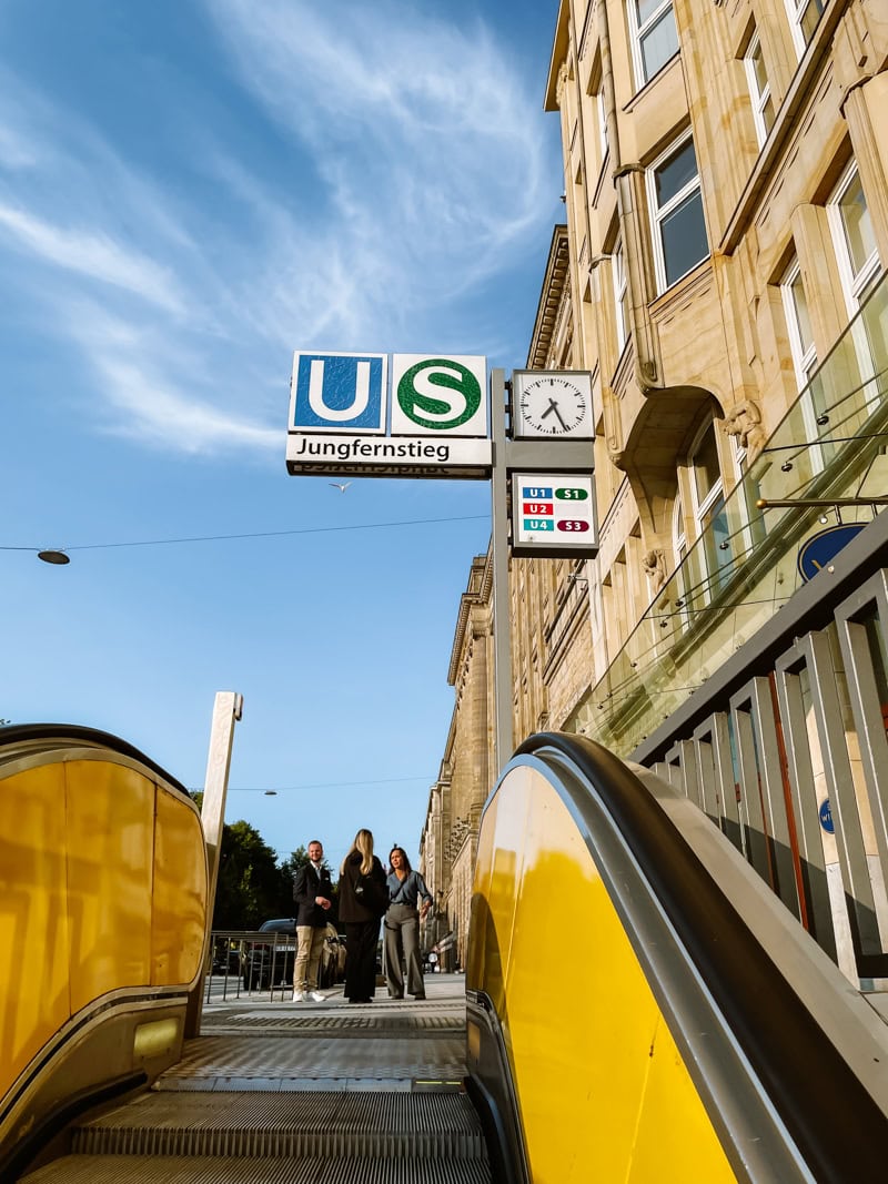 U-Bahn v Hamburku