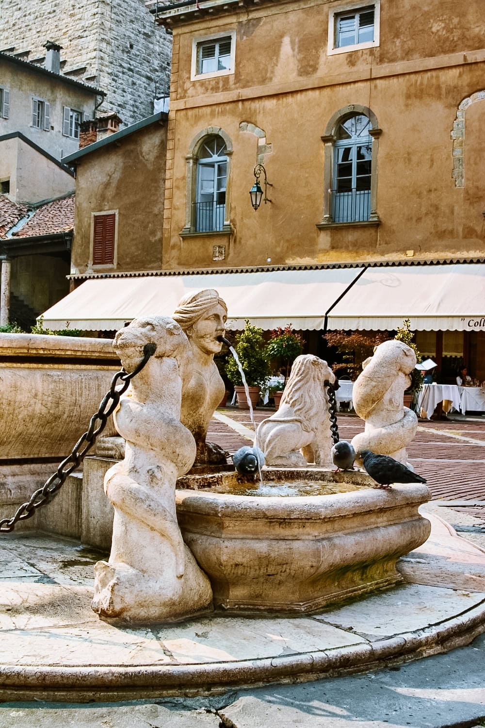 Piazza Vecchia v Bergamu