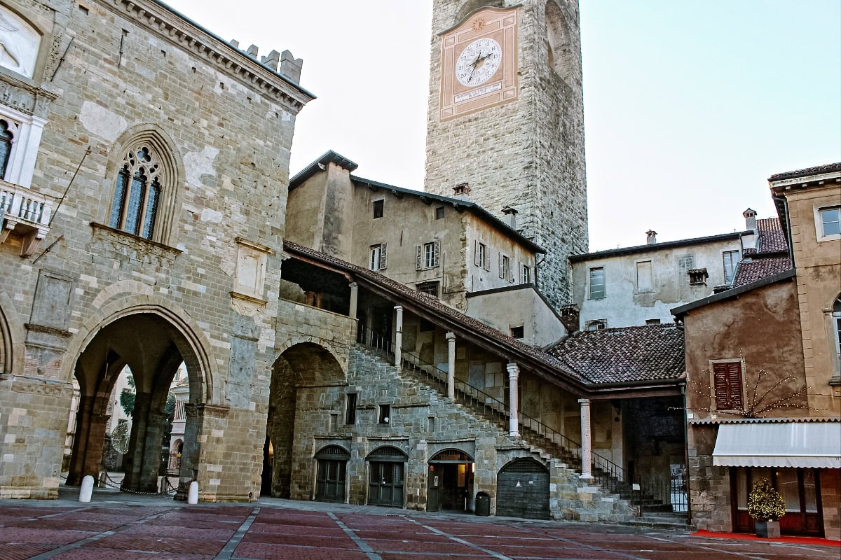 Piazza