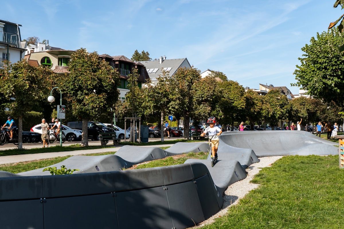 Skatepark na promenádě v Gmundenu